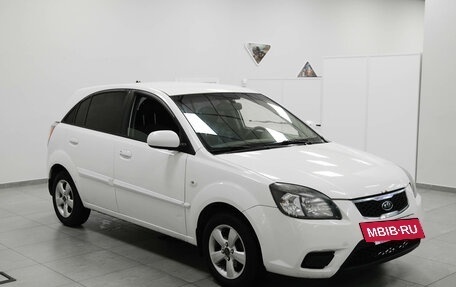 KIA Rio II, 2011 год, 590 000 рублей, 2 фотография