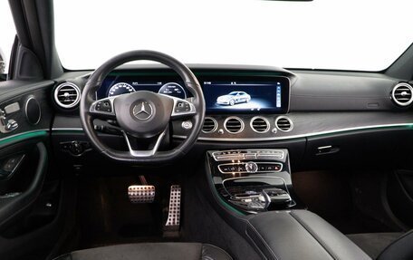 Mercedes-Benz E-Класс, 2017 год, 3 295 077 рублей, 6 фотография