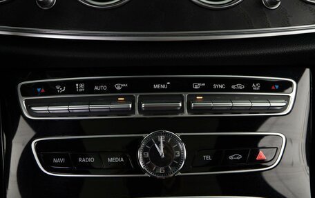 Mercedes-Benz E-Класс, 2017 год, 3 295 077 рублей, 16 фотография