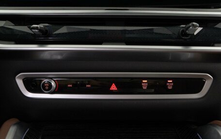 BMW X6, 2024 год, 13 000 000 рублей, 16 фотография