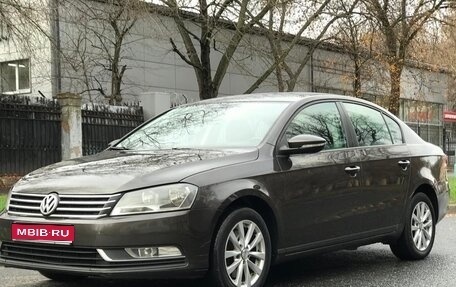 Volkswagen Passat B7, 2012 год, 895 000 рублей, 1 фотография