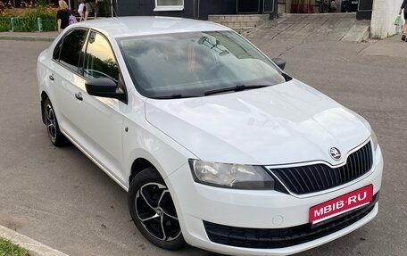 Skoda Rapid I, 2015 год, 715 000 рублей, 1 фотография