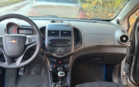 Chevrolet Aveo III, 2012 год, 500 000 рублей, 14 фотография