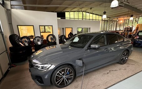 BMW 3 серия, 2020 год, 4 300 000 рублей, 2 фотография