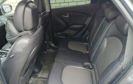 Hyundai ix35 I рестайлинг, 2013 год, 1 300 000 рублей, 8 фотография