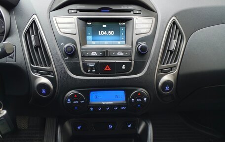 Hyundai ix35 I рестайлинг, 2013 год, 1 300 000 рублей, 11 фотография