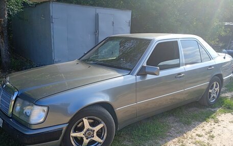 Mercedes-Benz W124, 1985 год, 450 000 рублей, 5 фотография