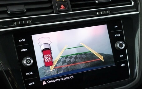 Volkswagen Tiguan II, 2019 год, 2 249 700 рублей, 15 фотография