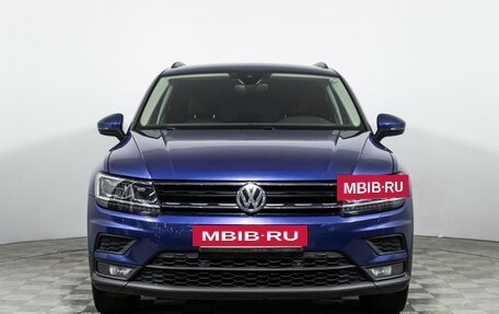 Volkswagen Tiguan II, 2019 год, 2 249 700 рублей, 2 фотография