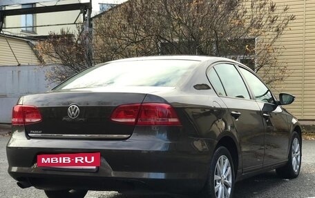 Volkswagen Passat B7, 2012 год, 895 000 рублей, 18 фотография