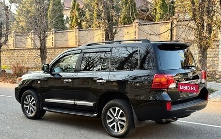 Toyota Land Cruiser 200, 2008 год, 2 700 000 рублей, 4 фотография