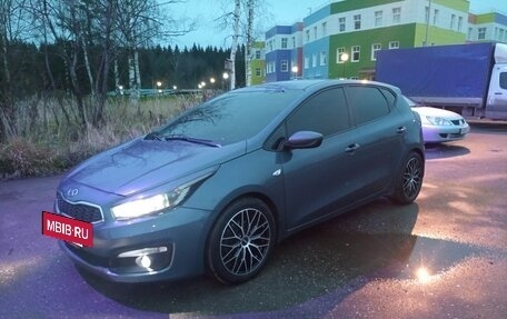 KIA cee'd III, 2017 год, 1 300 000 рублей, 2 фотография