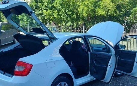 Skoda Rapid I, 2015 год, 715 000 рублей, 6 фотография