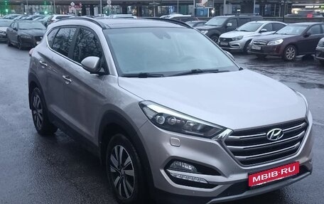 Hyundai Tucson III, 2017 год, 1 600 000 рублей, 2 фотография