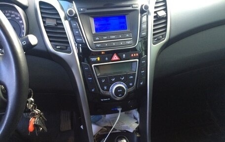 Hyundai i30 II рестайлинг, 2013 год, 1 200 000 рублей, 3 фотография