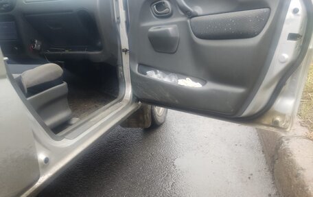 Suzuki Ignis II (HR), 2002 год, 430 000 рублей, 11 фотография