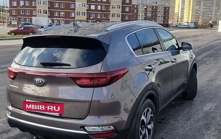 KIA Sportage IV рестайлинг, 2020 год, 2 450 000 рублей, 3 фотография