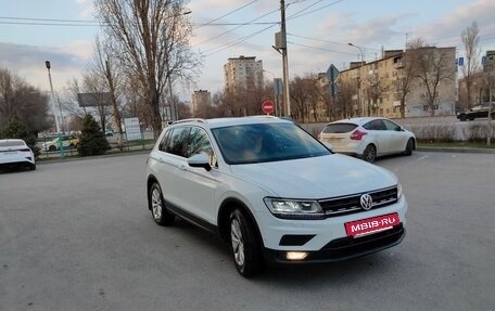 Volkswagen Tiguan II, 2017 год, 2 200 000 рублей, 2 фотография
