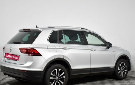Volkswagen Tiguan II, 2019 год, 2 545 850 рублей, 5 фотография