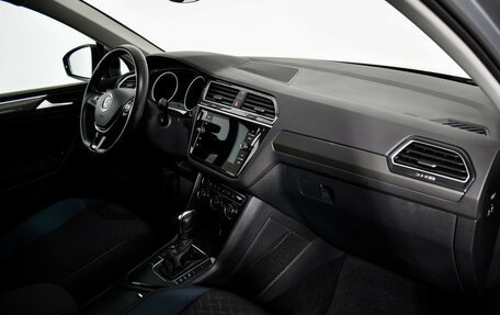 Volkswagen Tiguan II, 2019 год, 2 545 850 рублей, 13 фотография