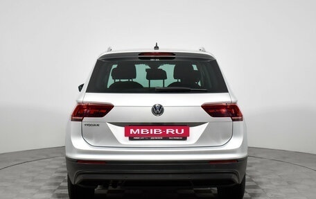 Volkswagen Tiguan II, 2019 год, 2 545 850 рублей, 6 фотография