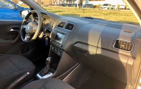 Volkswagen Polo VI (EU Market), 2012 год, 1 299 000 рублей, 23 фотография