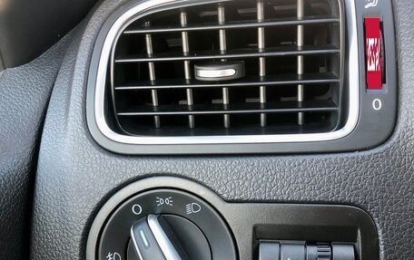 Volkswagen Polo VI (EU Market), 2012 год, 1 299 000 рублей, 31 фотография