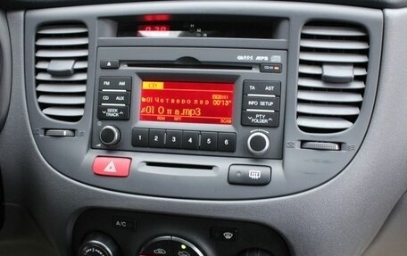 KIA Rio II, 2011 год, 600 000 рублей, 17 фотография