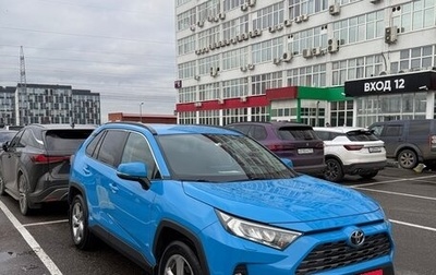 Toyota RAV4, 2019 год, 3 000 000 рублей, 1 фотография