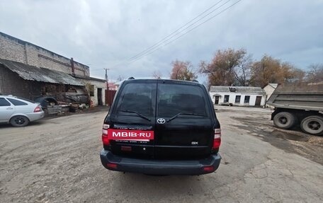 Toyota Land Cruiser 100 рестайлинг 2, 2004 год, 1 599 999 рублей, 18 фотография