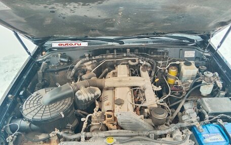 Toyota Land Cruiser 100 рестайлинг 2, 2004 год, 1 599 999 рублей, 28 фотография