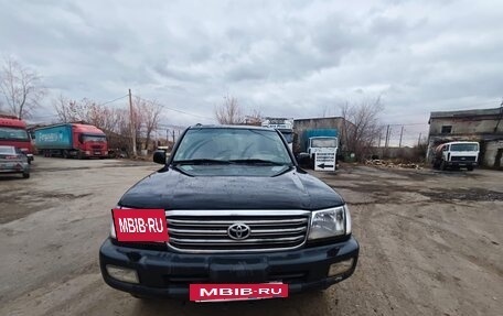 Toyota Land Cruiser 100 рестайлинг 2, 2004 год, 1 599 999 рублей, 9 фотография
