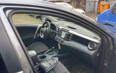 Toyota RAV4, 2014 год, 1 635 000 рублей, 8 фотография