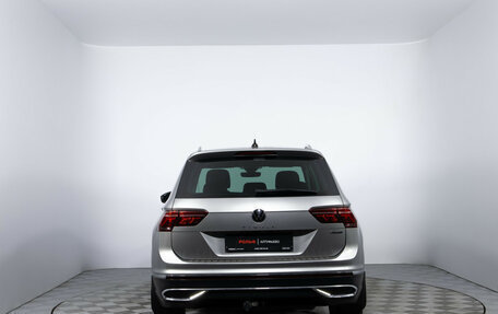 Volkswagen Tiguan II, 2021 год, 3 540 000 рублей, 6 фотография