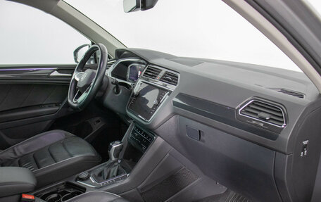 Volkswagen Tiguan II, 2021 год, 3 540 000 рублей, 9 фотография