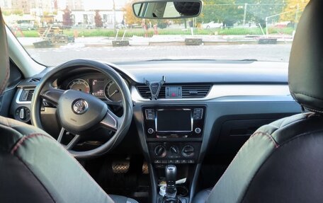 Skoda Rapid I, 2018 год, 1 050 000 рублей, 5 фотография