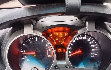 Nissan Juke II, 2011 год, 820 000 рублей, 8 фотография