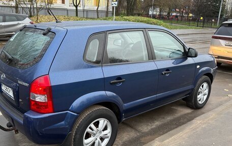 Hyundai Tucson III, 2008 год, 1 000 000 рублей, 2 фотография