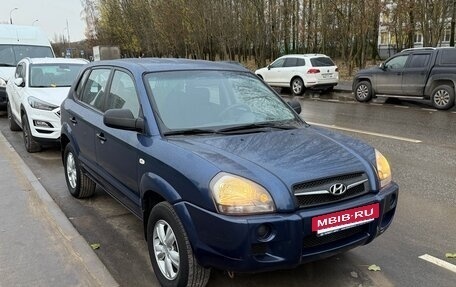 Hyundai Tucson III, 2008 год, 1 000 000 рублей, 3 фотография