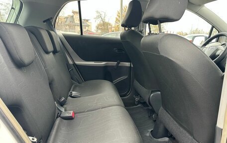 Toyota Yaris III рестайлинг, 2009 год, 579 900 рублей, 10 фотография