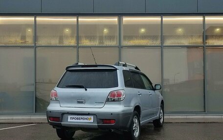 Mitsubishi Outlander III рестайлинг 3, 2004 год, 429 000 рублей, 4 фотография
