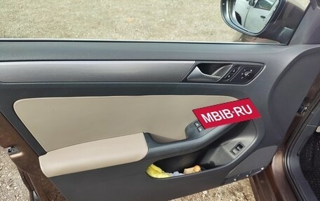 Volkswagen Jetta VI, 2012 год, 1 050 000 рублей, 15 фотография