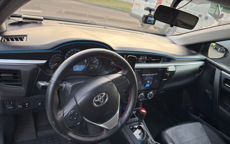 Toyota Corolla, 2013 год, 1 200 000 рублей, 8 фотография