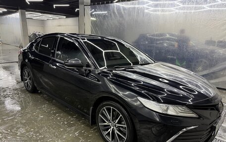 Toyota Camry, 2021 год, 4 000 000 рублей, 3 фотография