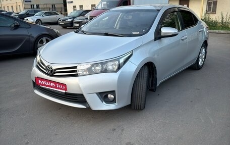 Toyota Corolla, 2013 год, 1 200 000 рублей, 6 фотография