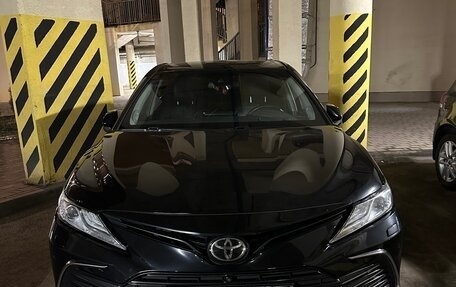 Toyota Camry, 2021 год, 4 000 000 рублей, 8 фотография