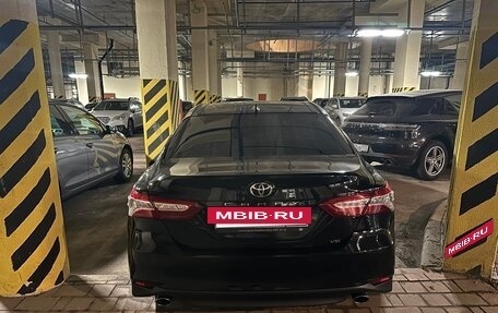 Toyota Camry, 2021 год, 4 000 000 рублей, 9 фотография