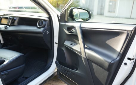 Toyota RAV4, 2013 год, 2 500 000 рублей, 30 фотография