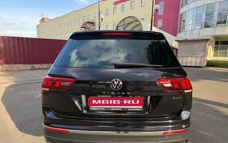 Volkswagen Tiguan II, 2020 год, 2 650 000 рублей, 6 фотография