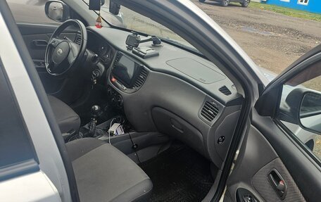 KIA Rio II, 2010 год, 350 000 рублей, 3 фотография